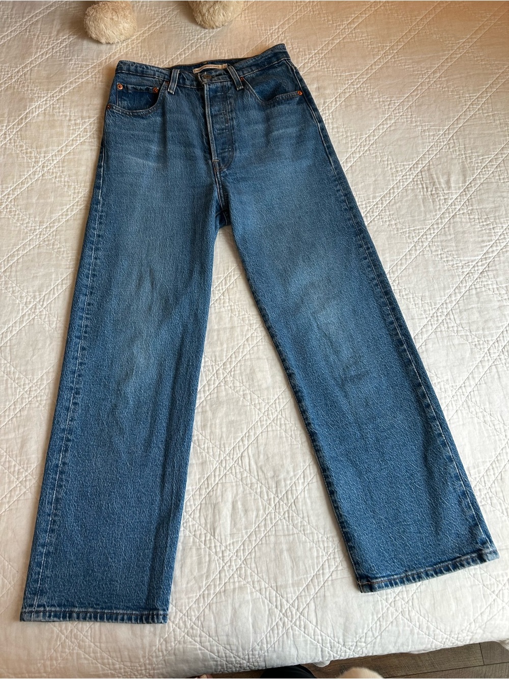 Levi’s Ribcage Straight Ankle Jeans